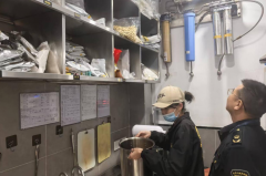 <b>宿松县市场监管局开展秋季校园周边食物平安专</b>